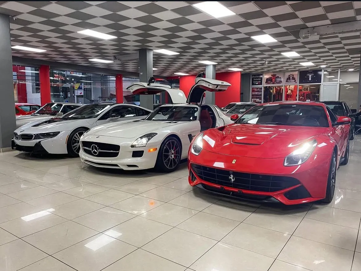 Vehículo destacado 3 - Galería de Autos